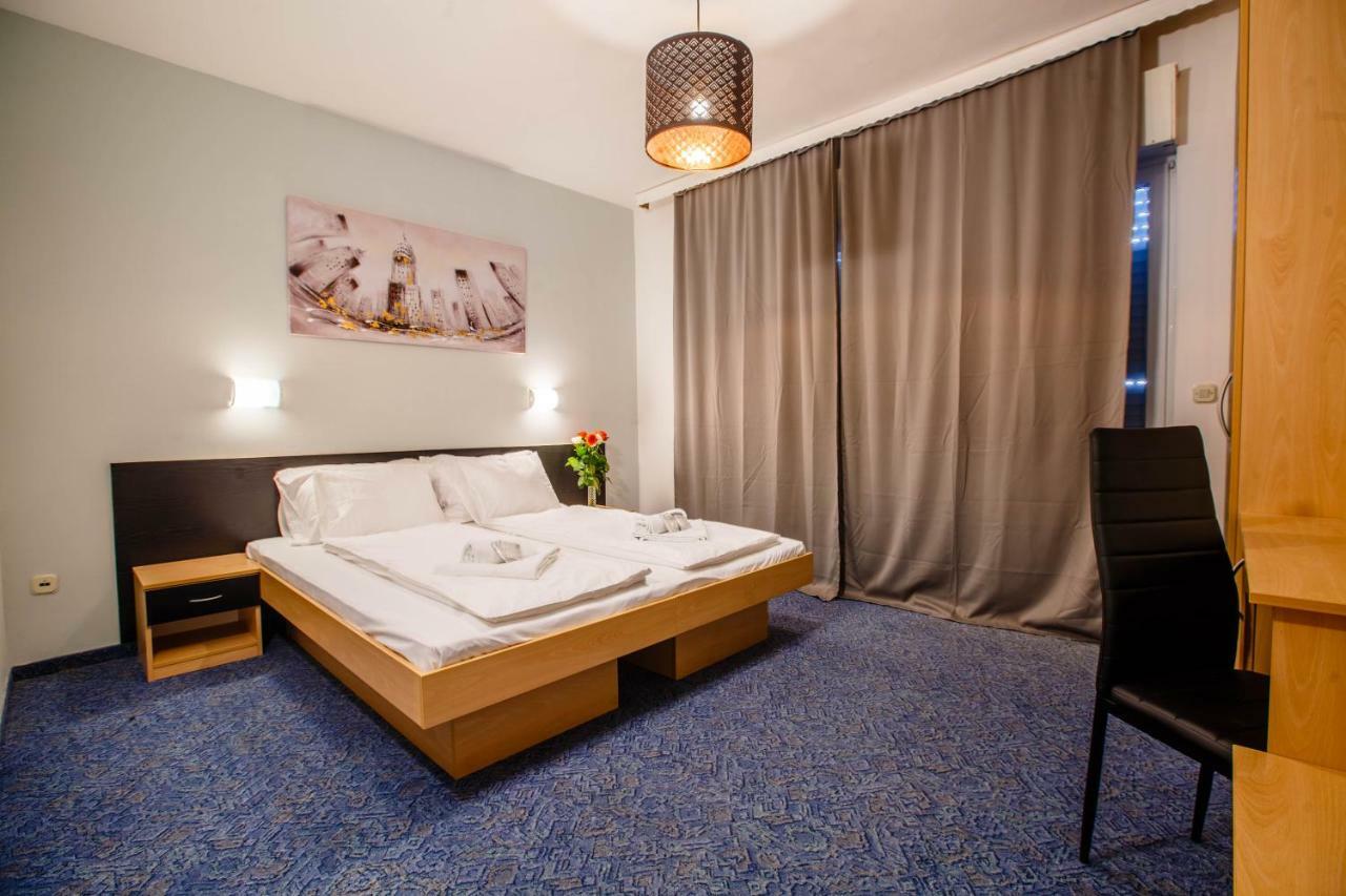 Rooms Split Stobreč Buitenkant foto
